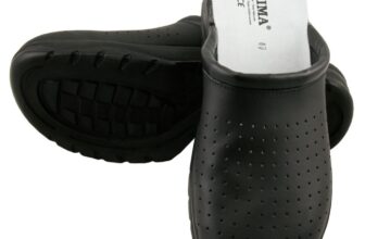 Saboti (papuci) medicali din piele naturala, de barbati, comozi, perforati, negri, pentru domeniul de igiena si industria alimentara, PRIMA