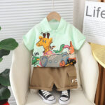 Compleu Verde Baieti cu Animale Ianis – 4-5 ani