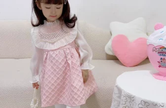 Rochita Roz Fetite cu Broderie Anora – 7-8 ani