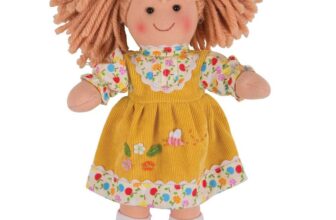 Păpușă Daisy cu păr blond și rochie galbenă (28 cm)