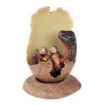 Pui de dinozaur in ou spart, figurina colectibila TToys, diverse modele