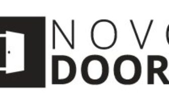 Usa metalica de apartament cu izolatie si vizor Novo Doors First Class NDS30, Deschidere Stanga Dreapta, Dimensiune 200X88 cm, Tabla 1.2 mm, Kit complet, Gri antracit (Sens deschidere: Stanga) – Novodoors.ro