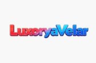 Set 19 ustensile de gatit Luxorya Velar din silicon Roz cu maner rezistent din bambus, suport si tocator